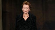 Leslie Manville (Image via Getty)